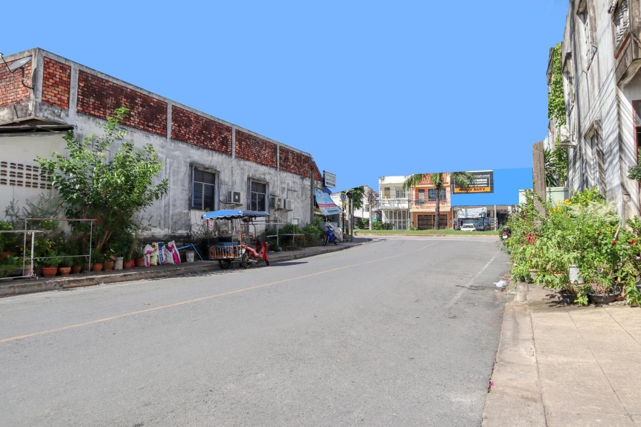 Oyo 747 Suwanna Hotel Krabi Ngoại thất bức ảnh